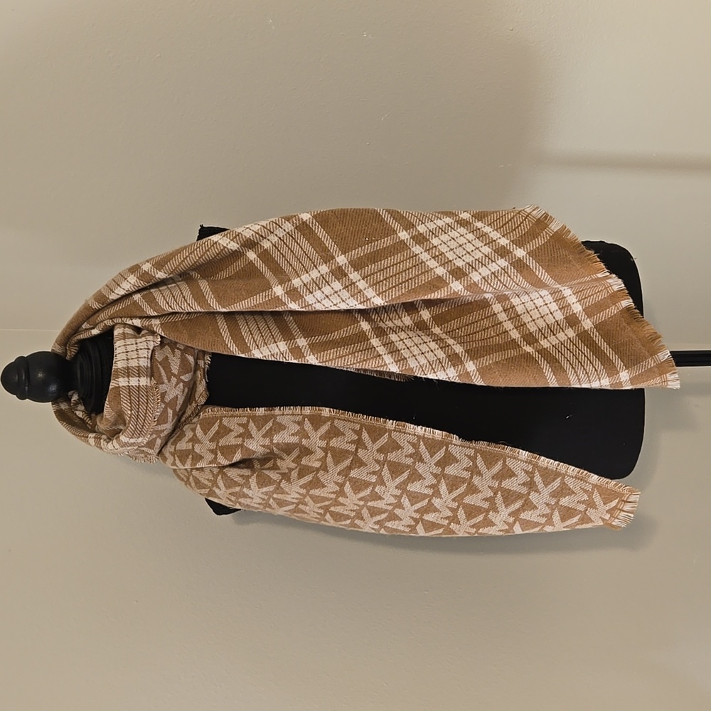 Authentic Michael Kors Scarf